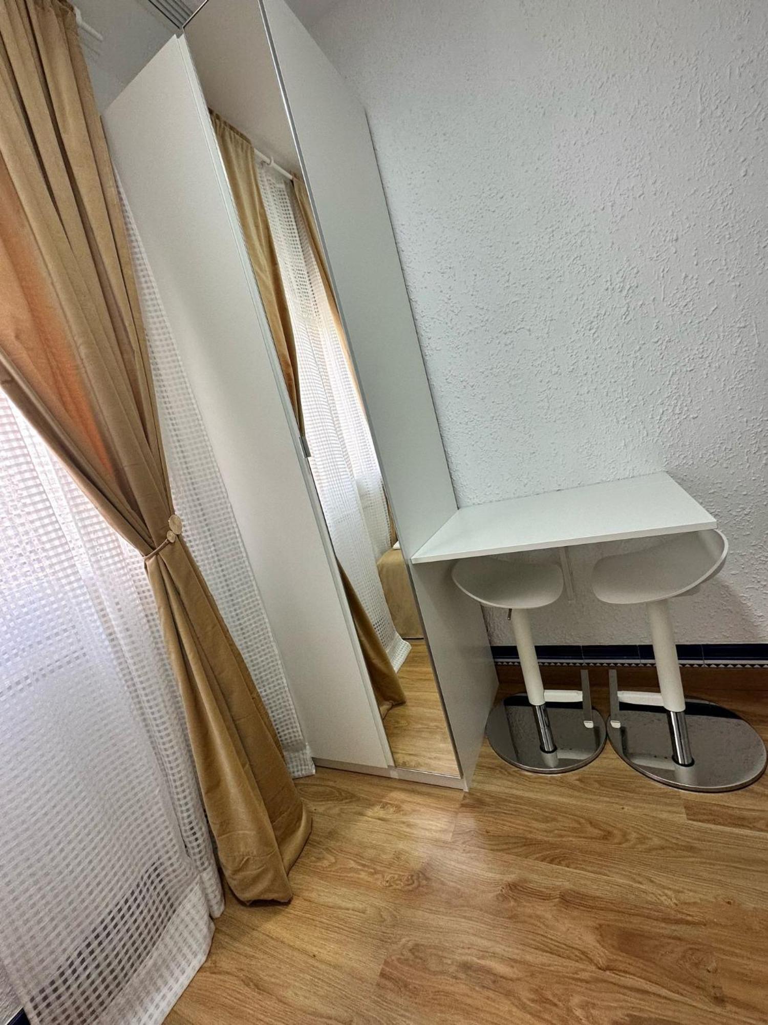 Mi Casa Es Tu Casa Apartment โอสปิตาเล็ต เดอ โยเบรกัต ภายนอก รูปภาพ